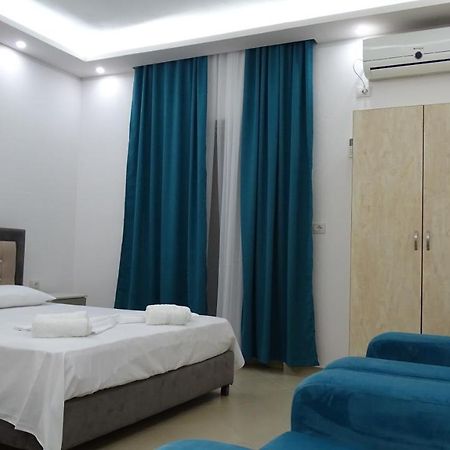 Hotel Arsenal קסאמיל מראה חיצוני תמונה