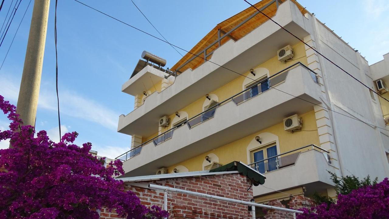 Hotel Arsenal קסאמיל מראה חיצוני תמונה
