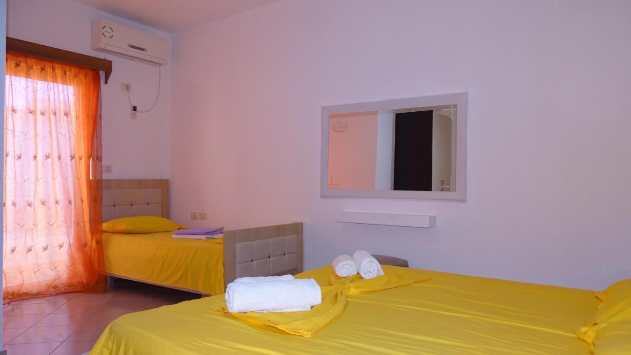 Hotel Arsenal קסאמיל מראה חיצוני תמונה